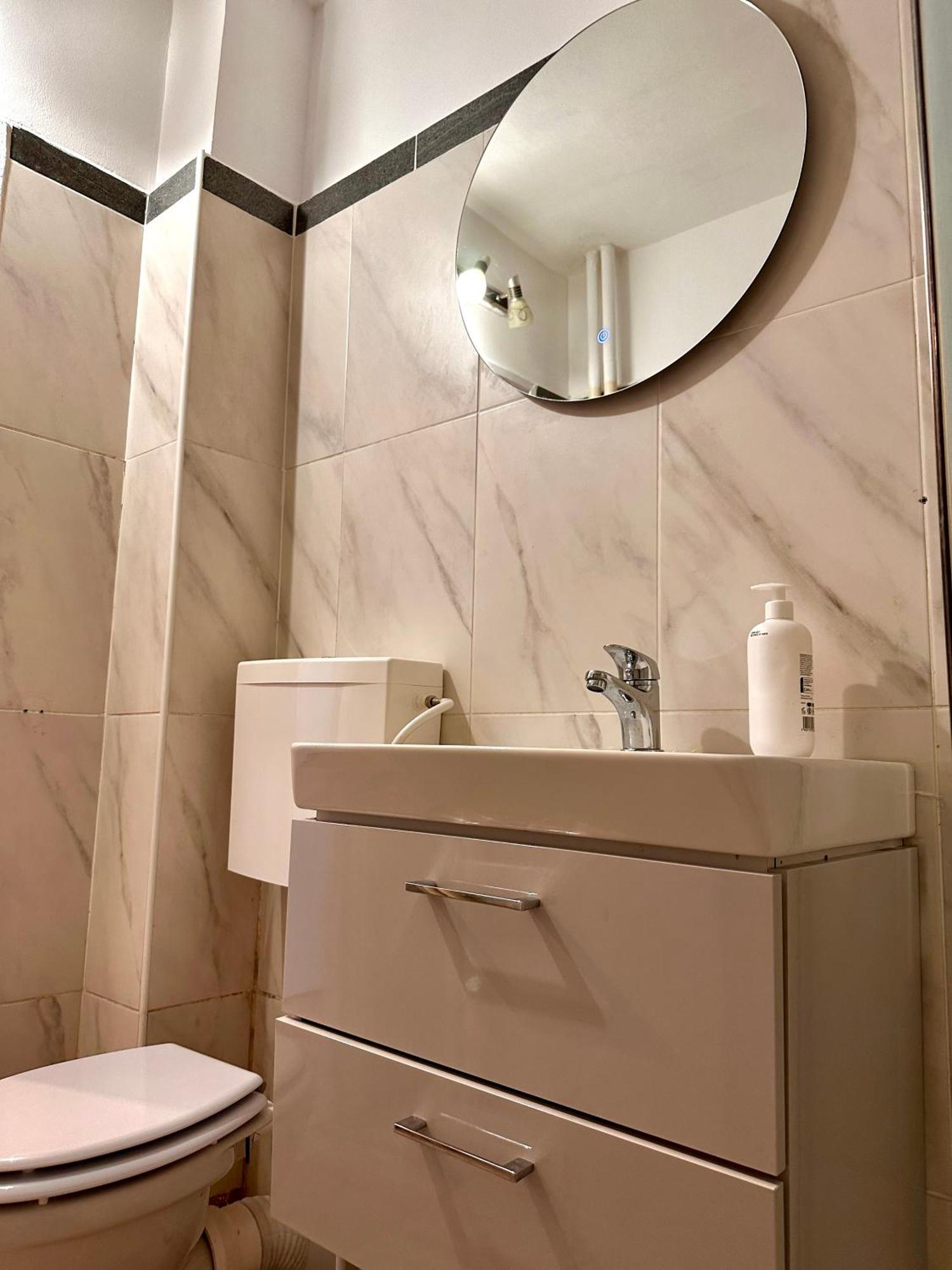 Spacious Zen, Smart Tv, Fully Equipped Kitchen, 70 Mp, Tichete De Vacanta, Late Check-Out Available Бухарест Экстерьер фото